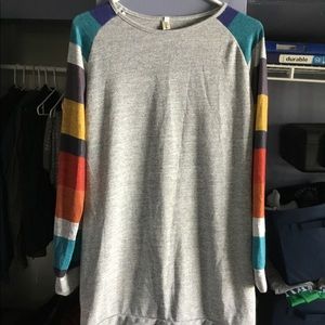 Gray colorful long sleeve